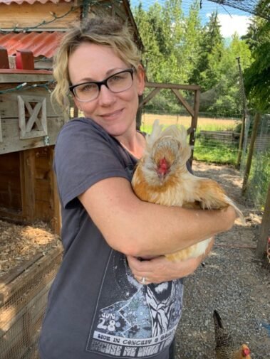 Danelle & Penny McClucker • Barn Stars Animal Rescue